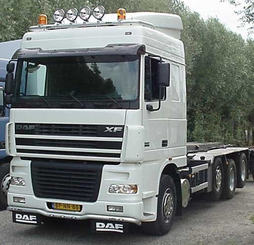 Aluminum HiBar for DAF XF95/105/106 Space Cab | Wide Model - Roof Mounting