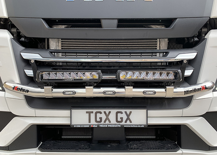 RVS MiniBar XL voor MAN TG3 GX & GM Cabine met Kunststof Bumper