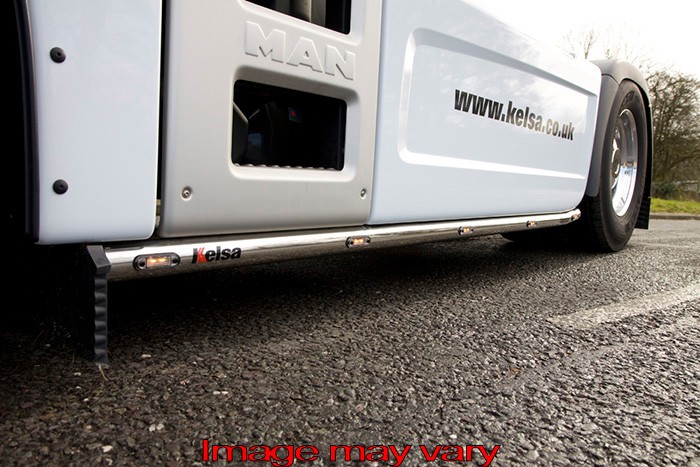 RVS SideBars voor MAN TGX Euro 6 | Wielbasis 3600mm | 5 Oranje LEDs