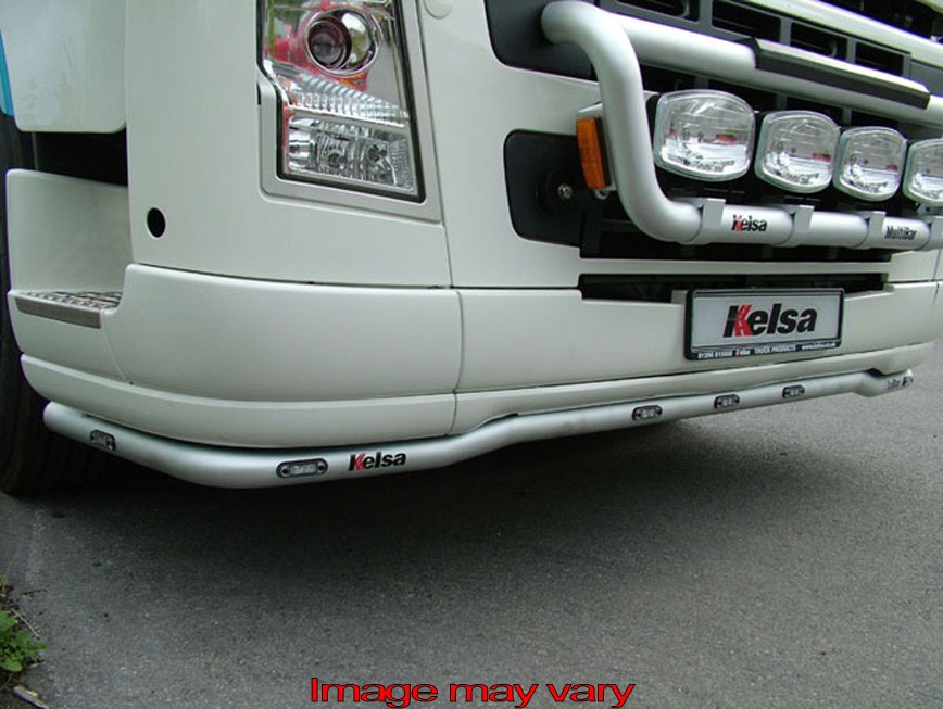 Aluminium LoBar voor Volvo FH/FM2&3 | 5 Witte & 2 Oranje LEDs