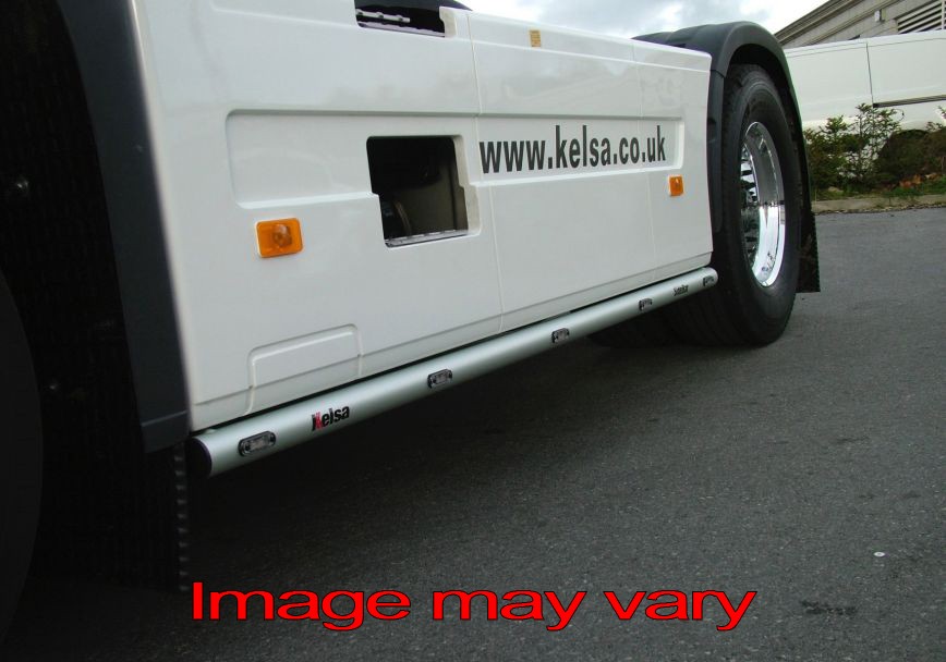Aluminium SideBars voor Volvo FH2/3/4/4B | Wielbasis 3800mm | 5 Oranje LEDs