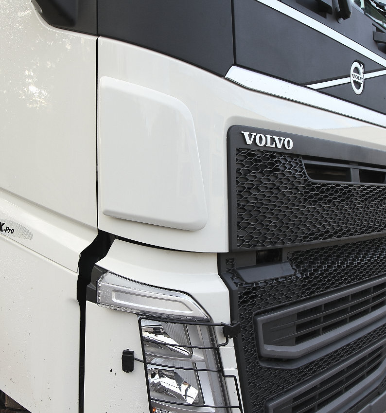 SCHMUTZABWEISER FÜR Volvo FH4 / Scania R / Renault T-Series
