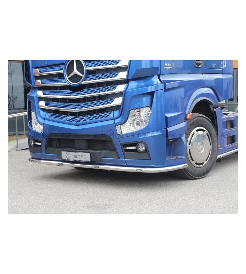 Metec Lobar for Mercedes Actros MP4 | 5 White & 2 Amber LEDs