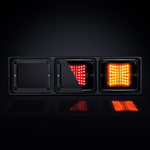 [5800638] IZE LED Frame 3 x Square