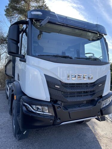 [42807672] Dirt Deflectors for Iveco S-Way | Large Model