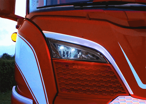 [463240916] DUO LED Positielicht + Flitser voor Grille Verstraler van Scania R&S NextGen 2023+
