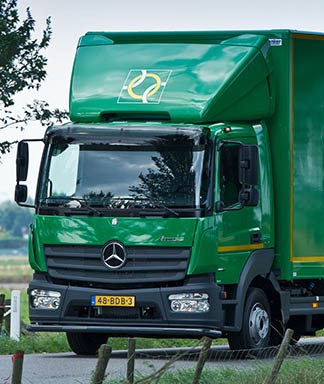 [20921820] 3D Regelbare Spoiler voor Mercedes Atego Day Cab | Hoogte 63-86cm